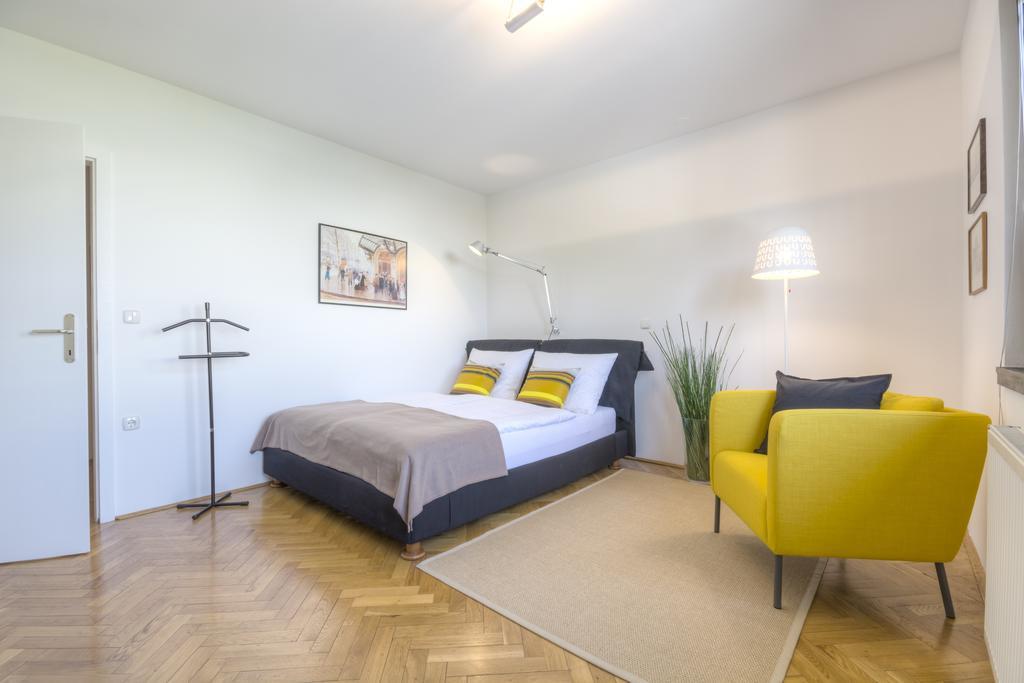 Apartments Fine Ziherlova Lublana Pokój zdjęcie